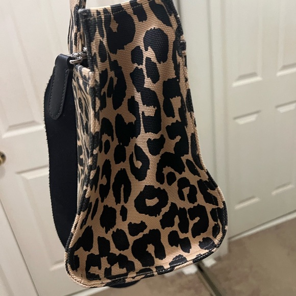 Coach leopard medium cargo tote - Picture 3 of 7